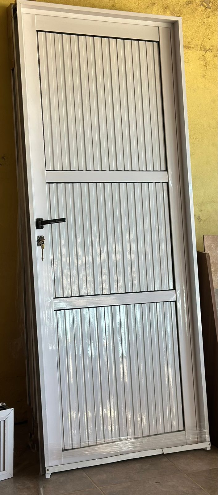 PUERTA CIEGA ALUMINIO